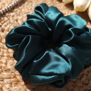 Best trendy scrunchies for girls in india